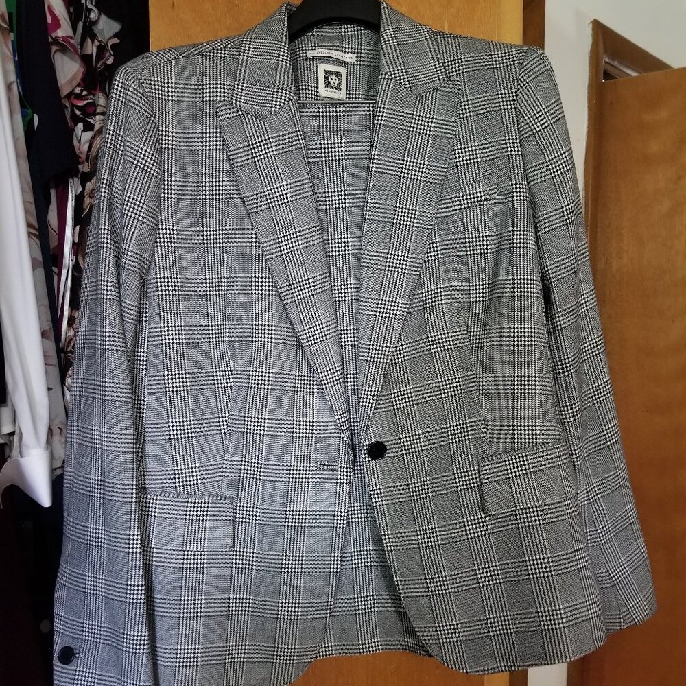 Executive Collection Plaid Jacket With Skirt - image 2